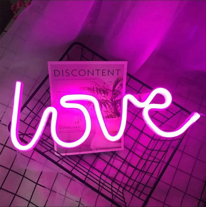 LED Neon Love